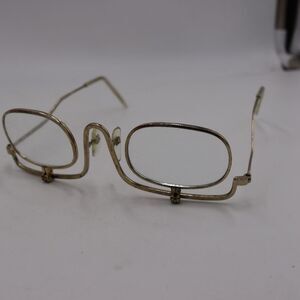 Vintage Gold Wire Fold Down Makeup Glasses Magnifying Spectacles
